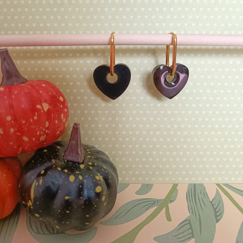 sister box boucles d'oreilles pampilles charm interchangeable fleur coeur citrouille automne resine fimo argile polymère noir orange bordeaux or vert d'eau leopard bleu sable beige etoile creoles bijoux blossom