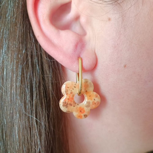 sister box boucles d'oreilles pampilles charm interchangeable fleur coeur citrouille automne resine fimo argile polymère noir orange bordeaux or vert d'eau leopard bleu sable beige etoile creoles bijoux blossom