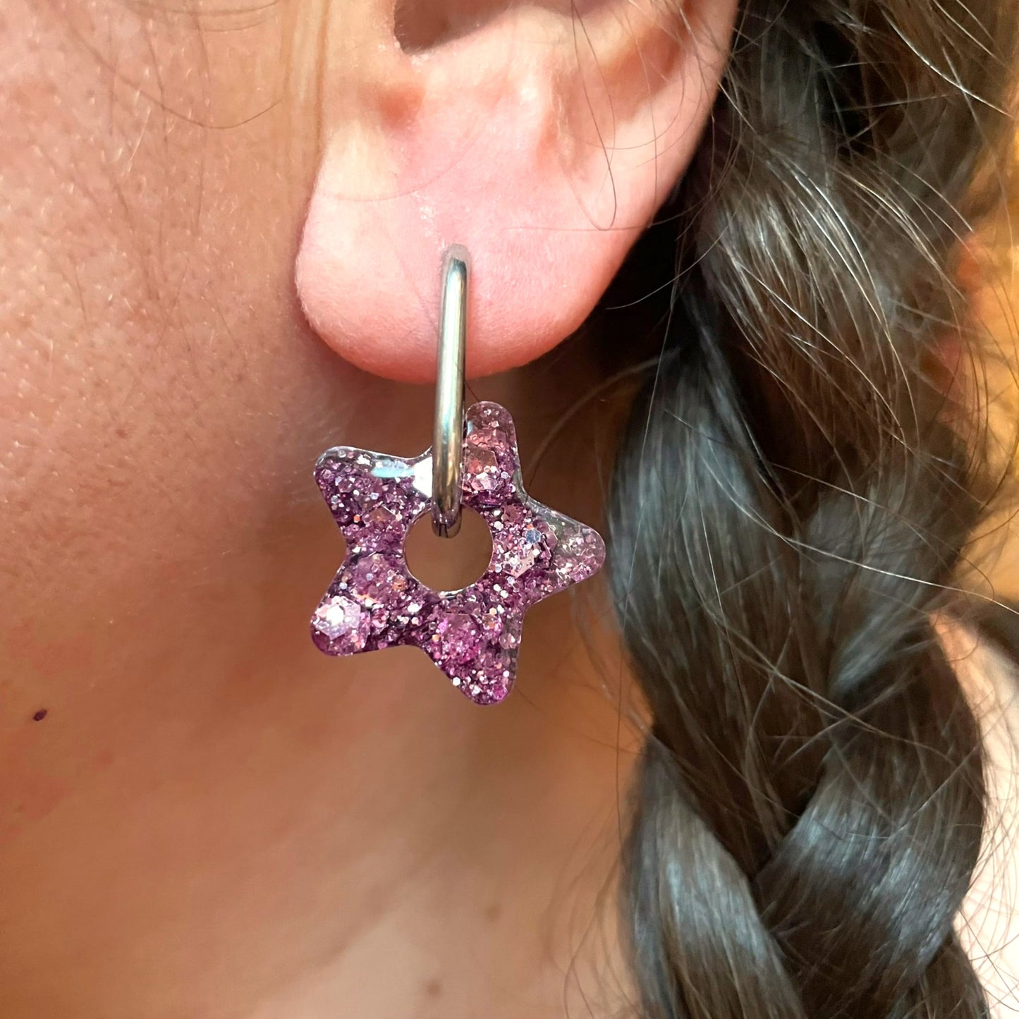 bijoux boucles doreilles creoles charm pampille paillettes resine blossom fait main creatrice francaise artisanal etoile rose