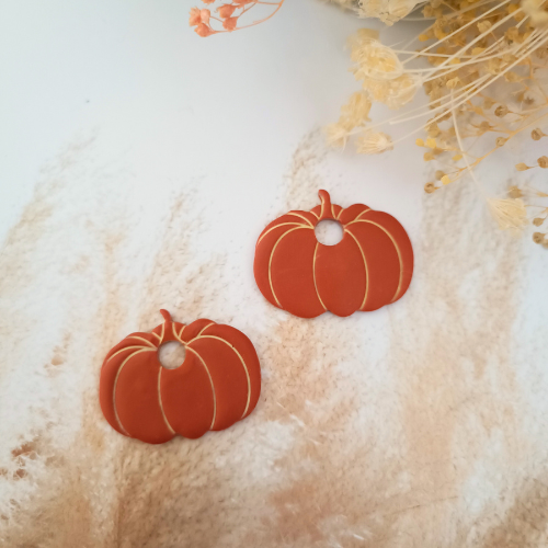 sister box boucles d'oreilles pampilles charm interchangeable fleur coeur citrouille automne resine fimo argile polymère noir orange bordeaux or vert d'eau leopard bleu sable beige etoile creoles bijoux blossom 