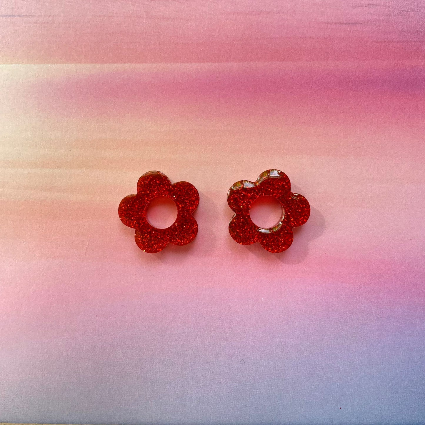 bijoux boucles d'oreilles créoles doré argenté or argent fleur résine paillettes tendance interchangeable bleu rose multicolore vert jaune noir blanc turquoise fuchsia pastel orange rouge 