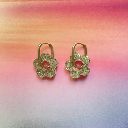 bijoux boucles d'oreilles créoles acier inoxydable ronde ovales rectangle doré argenté charm pampille fleur resine paillettes bleu brillant violet multicolore pastel vert jaune noir blanc nacré rose turquoise fuchsia orange sirène rouge néon blossom