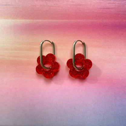 bijoux boucles d'oreilles créoles acier inoxydable ronde ovales rectangle doré argenté charm pampille fleur resine paillettes bleu brillant violet multicolore pastel vert jaune noir blanc nacré rose turquoise fuchsia orange sirène rouge néon BLOSSOM