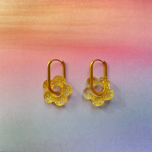 bijoux boucles d'oreilles créoles acier inoxydable ronde ovales rectangle doré argenté charm pampille fleur resine paillettes bleu brillant violet multicolore pastel vert jaune noir blanc nacré rose turquoise fuchsia orange sirène rouge néon 