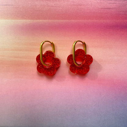 bijoux boucles d'oreilles créoles acier inoxydable ronde ovales rectangle doré argenté charm pampille fleur resine paillettes bleu brillant violet multicolore pastel vert jaune noir blanc nacré rose turquoise fuchsia orange sirène rouge néon BLOSSOM