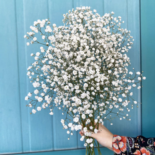 bijoux en résine avec fleurs séchées