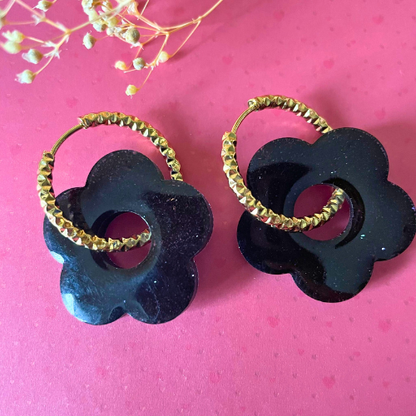 bijoux boucles d'oreilles créoles pampilles fleur noir kaki art deco doré or argile polymère fimo résine UV blossom sister box