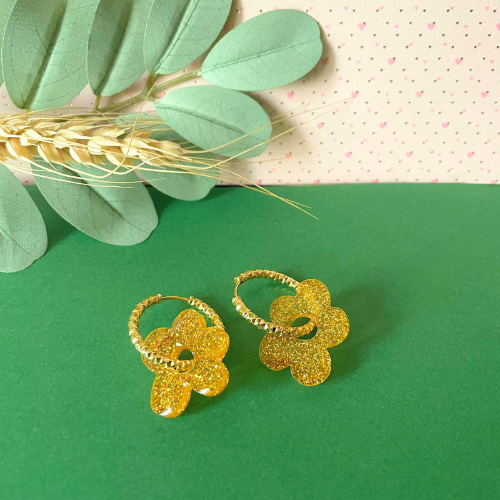 bijoux boucles d'oreilles créoles pampilles charm fleur feuille donut bronze paillettes terrazo beige vieux rose or doré argile polymère fimo résine UV blossom sister box